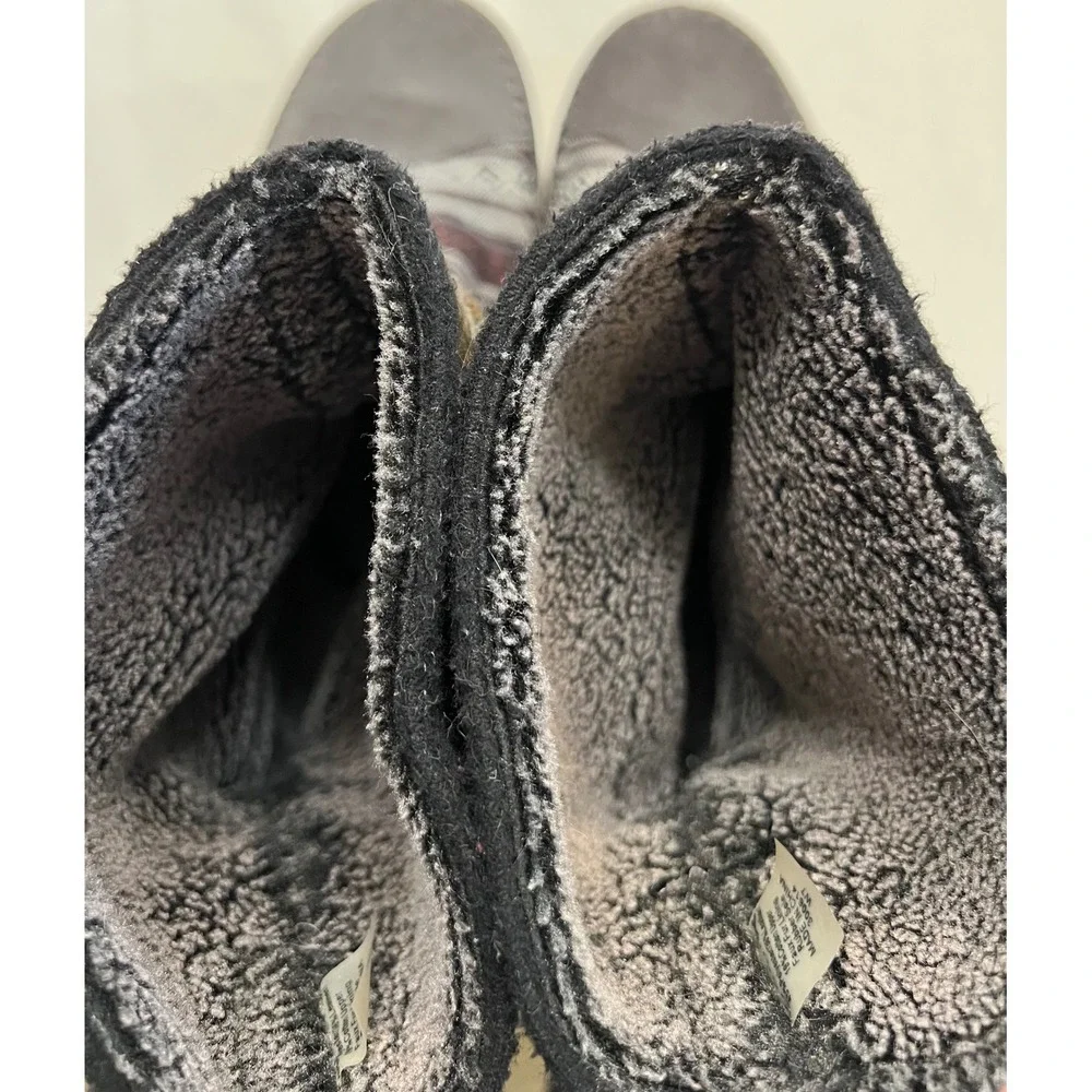 TOMS Nepal Boots Grey Suede Woven Tapestry Faux Fur Lining Mid Calf Size 7